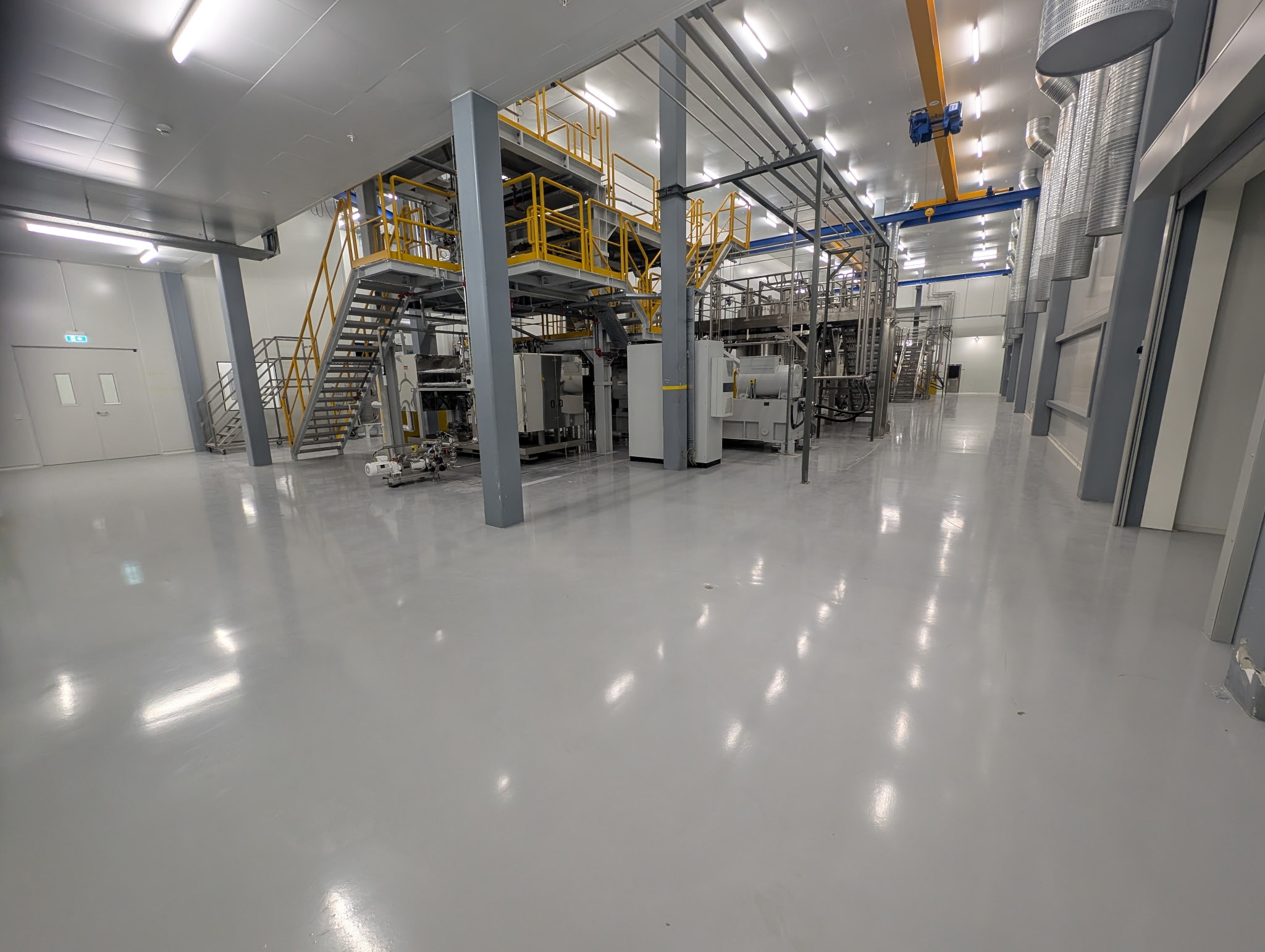 Slitstarkt industrigolv i produktionslokal